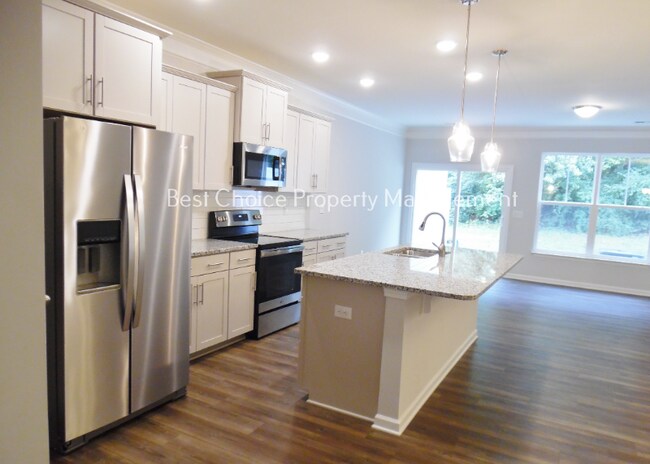 Building Photo - 303 Dipsea Spg