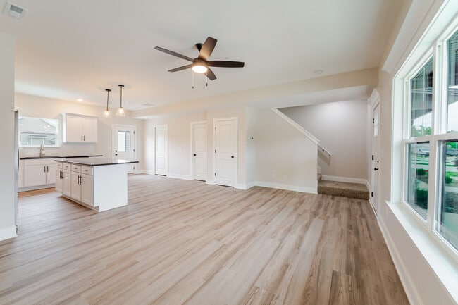 Building Photo - 3505 Arbor Crossing Way