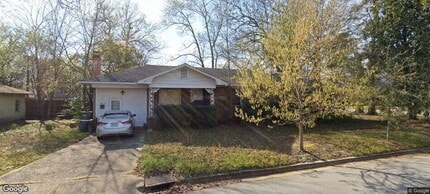 Building Photo - 2117 15th Ave