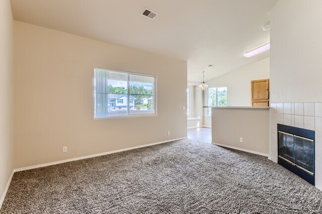 Building Photo - 3610 Strawberry Field Grv