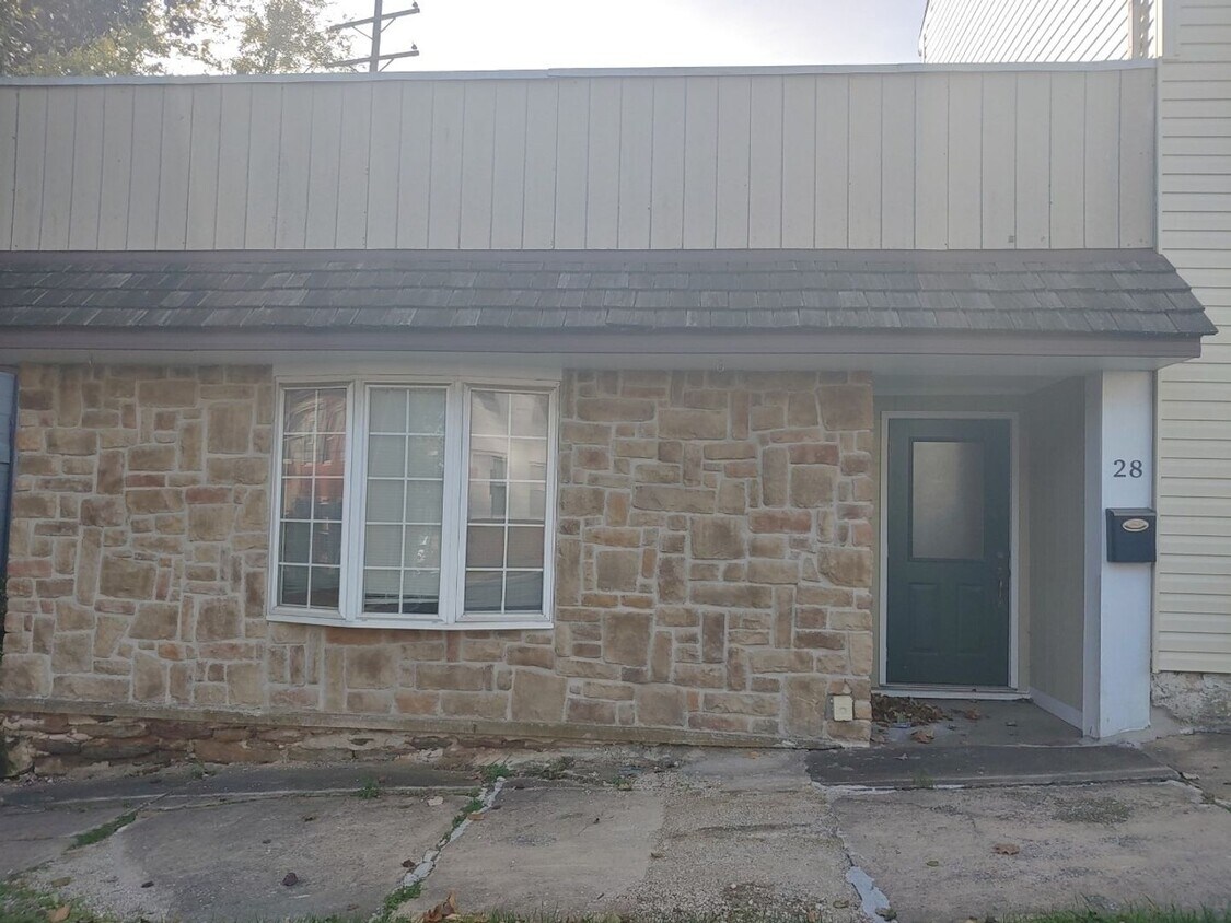 Primary Photo - COMING SOON! 2 Bedroom in Shrewsbury!