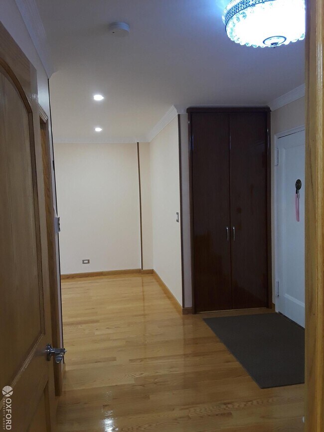 Foto del edificio - 105-25 64th Avenue