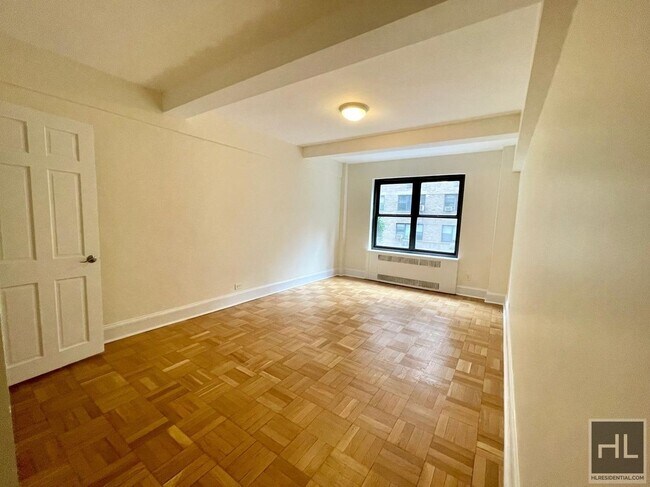 Foto del edificio - EAST 56 STREET
