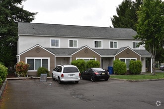 Building Photo - 3489-3493 - Der-Chen