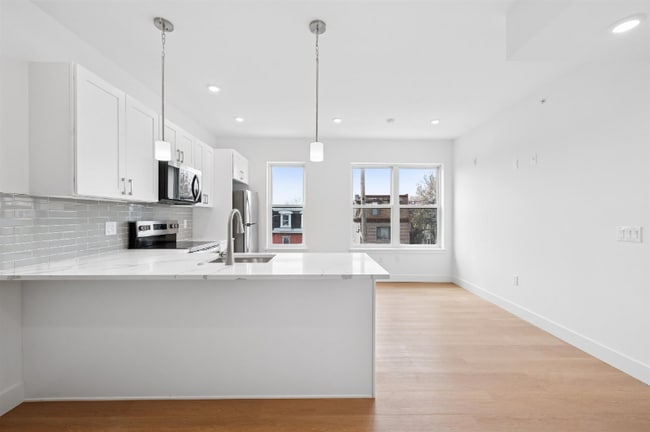 Building Photo - 3637 N 16th St