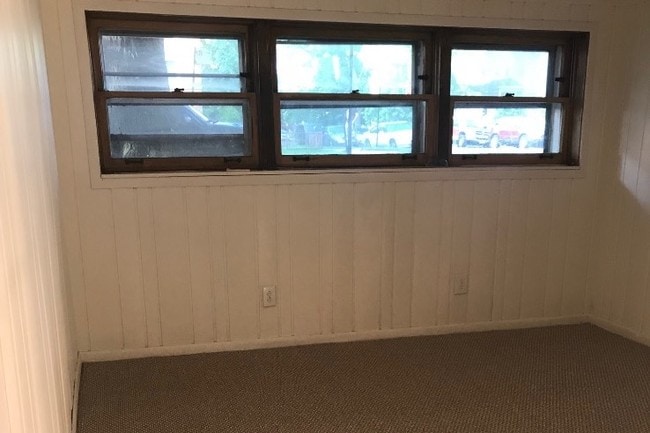 Separate Living Room - 2224 W Argyle St