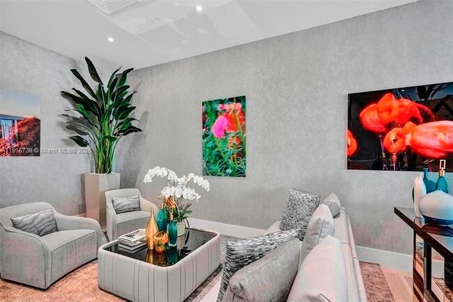 Foto del edificio - 2301 S Ocean Dr