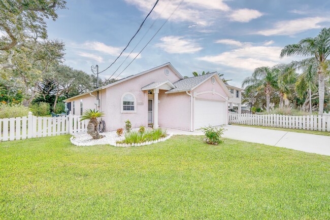 Foto del edificio - 6638 Brevard St