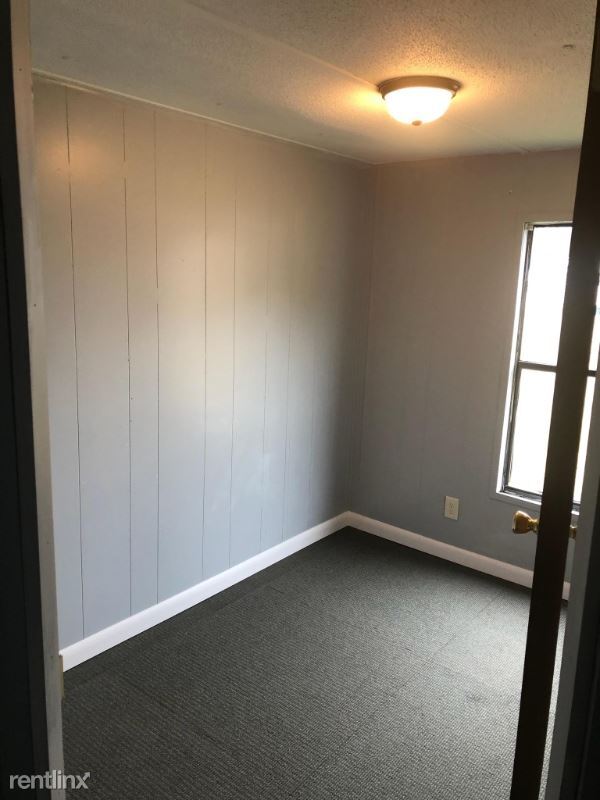 Foto del edificio - 6117 Beargrass St