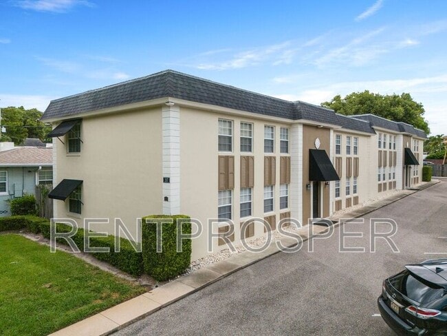 Foto del edificio - 317 E Amelia St