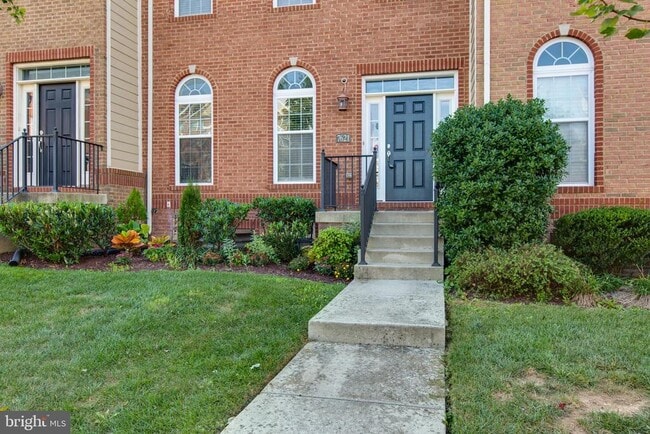 Building Photo - 7621 Elmcrest Rd