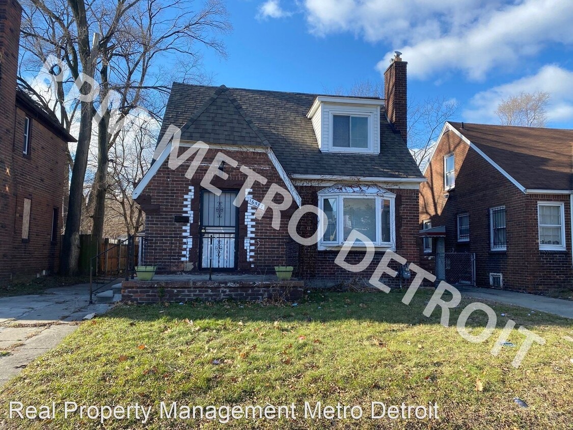 3 br, 1.5 bath House 16587 Freeland St House for Rent in Detroit