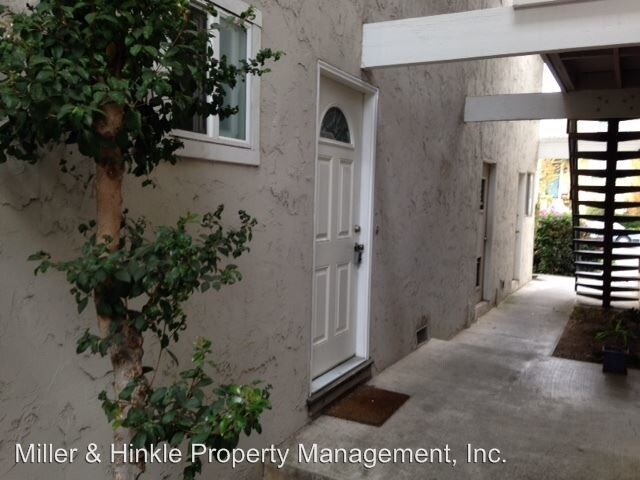 Foto principal - 4698 W Campbell Ave