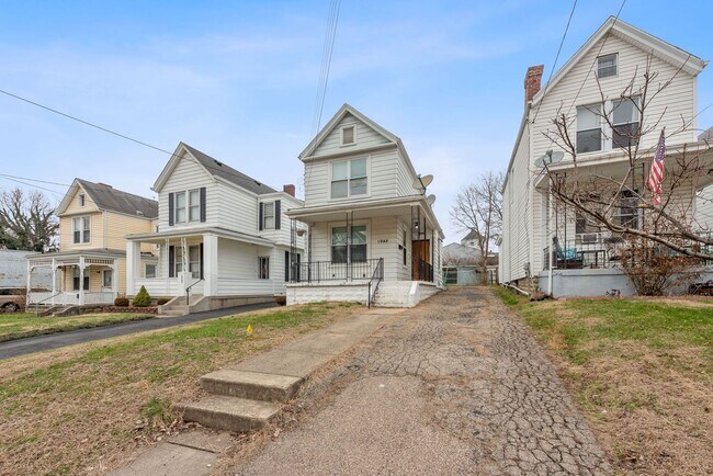 Foto del edificio - NORWOOD- Cute 2 bedroom 1.5 baths with fenced yard