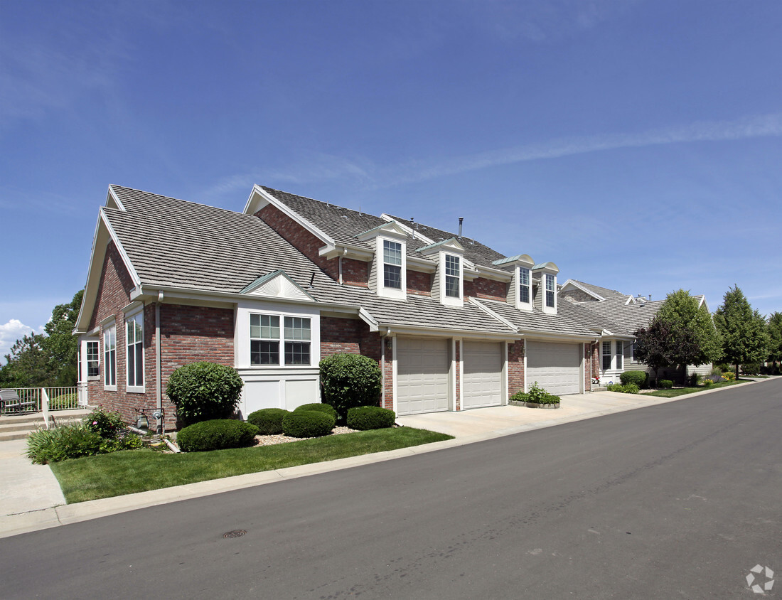 Building Photo - Villas At Cherry Hills