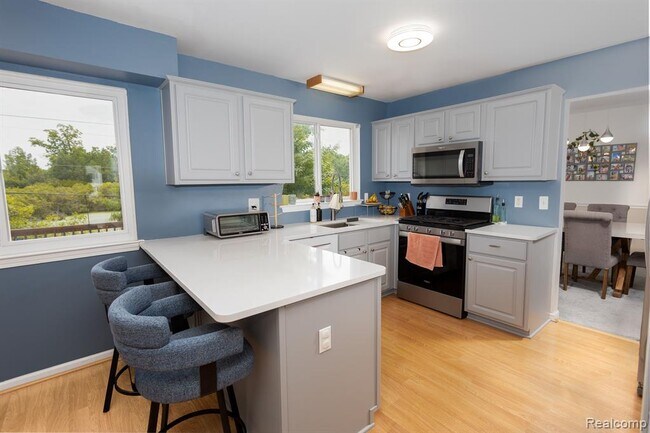 Building Photo - 5834 Glen Creek Ct