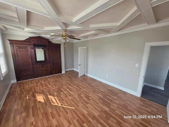 Building Photo - 2703 Kirkbride St