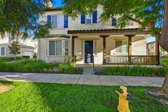 Building Photo - 31853 Red Pine Way