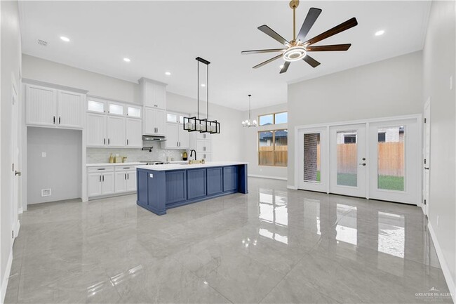 Foto del edificio - 38 N 48th St