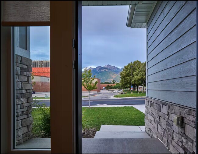 Building Photo - 7252 S 1035 E