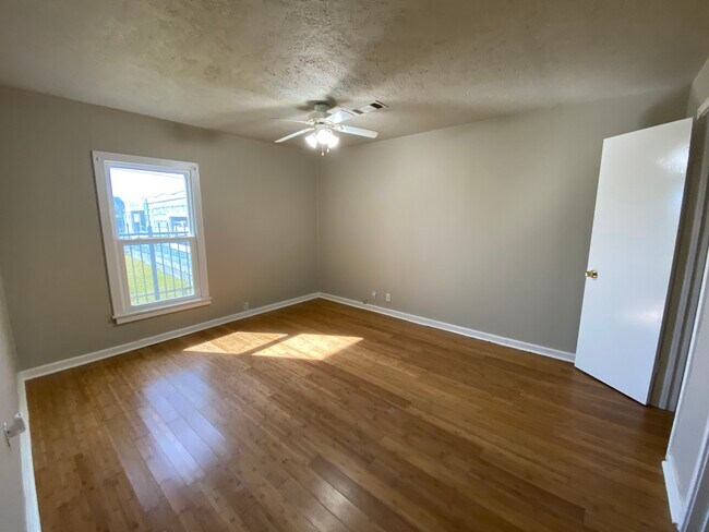 Dormitorio principal. - 816 1st St