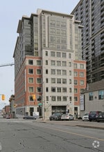 Building Photo - Regency on Main