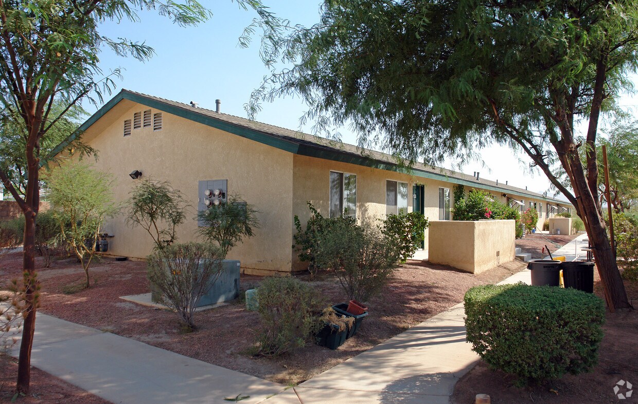 Foto del edificio - Las Mananitas Apts.