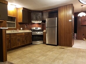 Building Photo - 12126 Lynda Dr