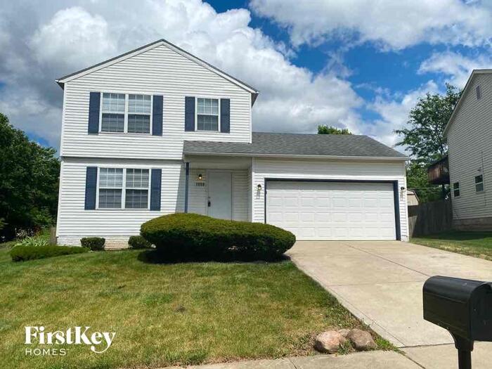 1006 Haltonia Dr, Columbus, OH 43228 House for Rent in Columbus, OH