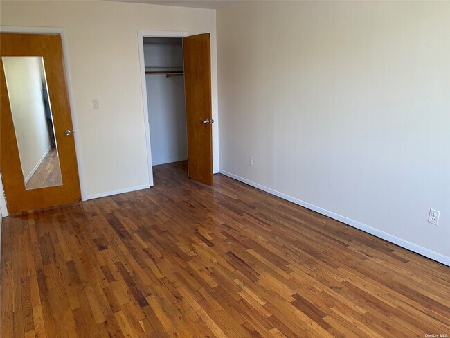 Foto del edificio - 40-05-40190 190th St