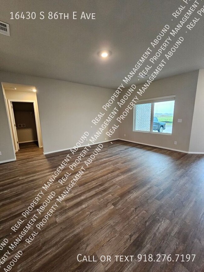 Foto del edificio - 16430 S 86th E Ave
