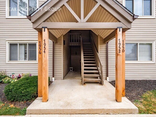Foto del edificio - 7950 Harmill Dr