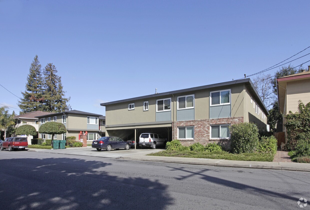 Foto principal - Coleman Apartments