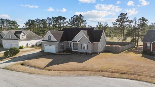 Building Photo - 149 Hilda Dr