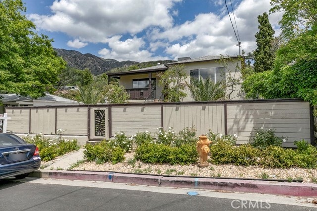 Building Photo - 10630 Samoa Ave