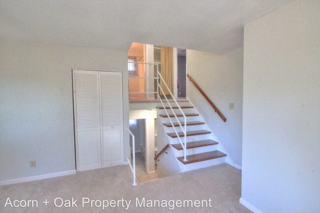 Building Photo - 4 br, 2 bath House - 927 Da Vinci Street