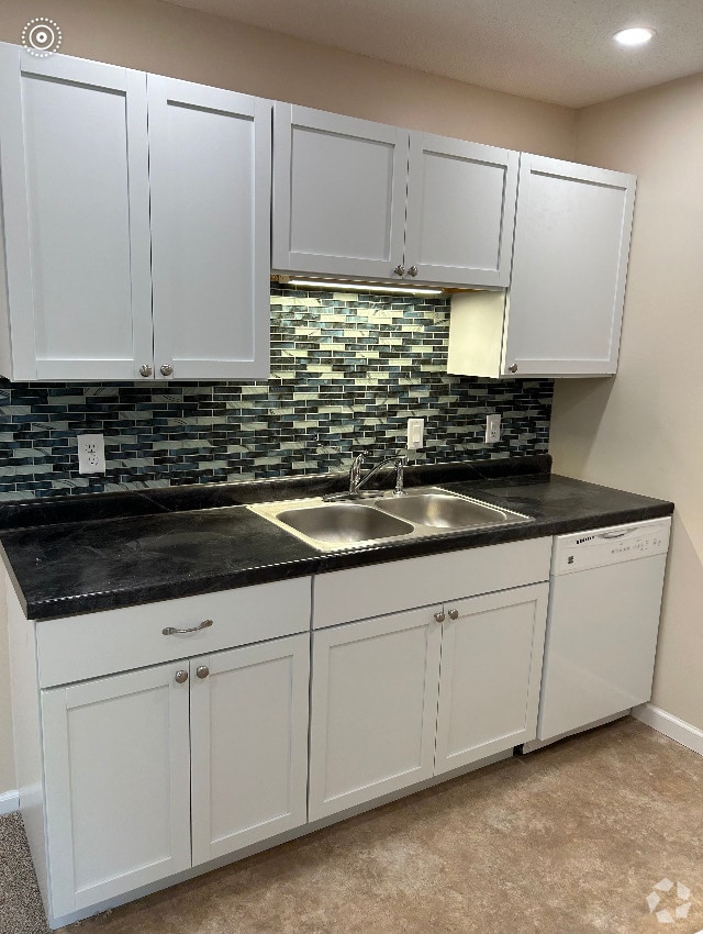 Senior Living Apartments For Rent in Portage MI 11 Rentals