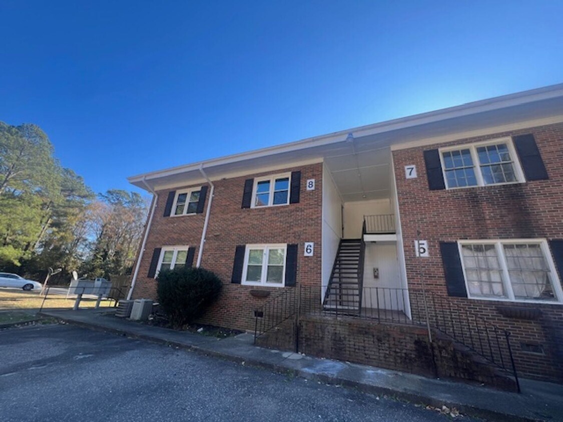Foto principal - 1608 Fayette Ave