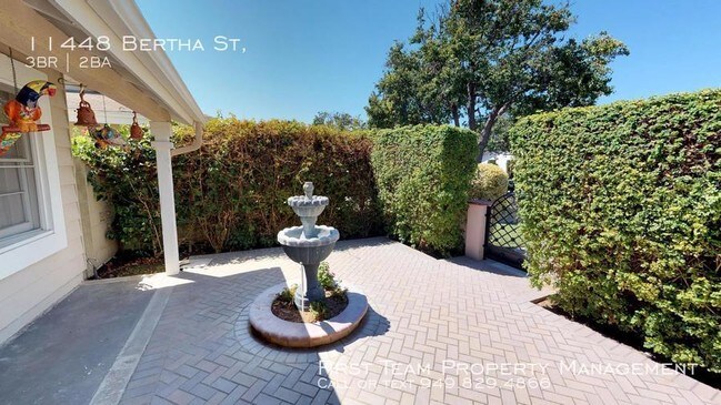 Building Photo - 11448 Bertha St