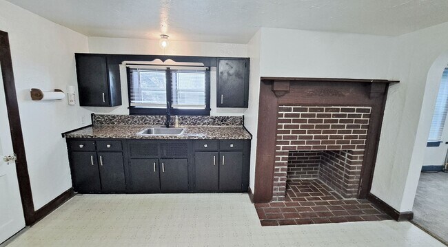 Foto del edificio - 104 W King St