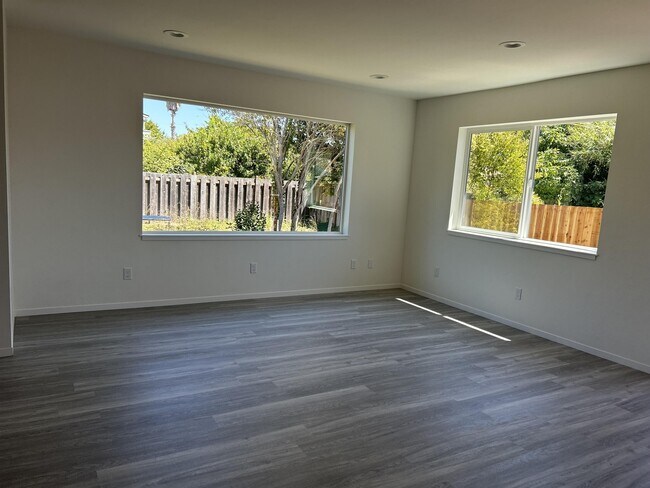 Foto del edificio - 1316 Laurel St