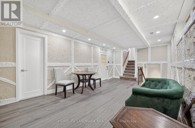 Photo du bâtiment - 6 Willowgate Dr