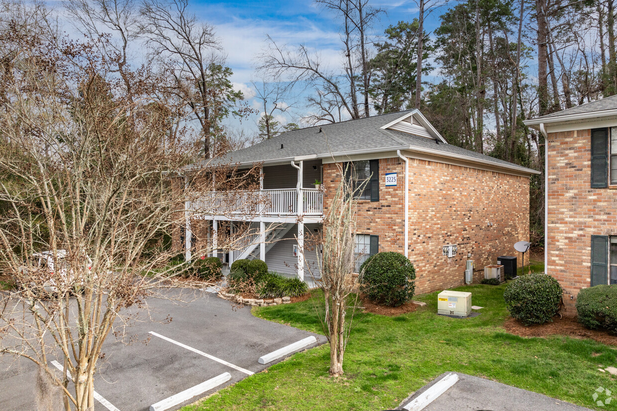 Primary Photo - Tanager Apartments