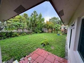 Building Photo - 6802 SW 34th Ct