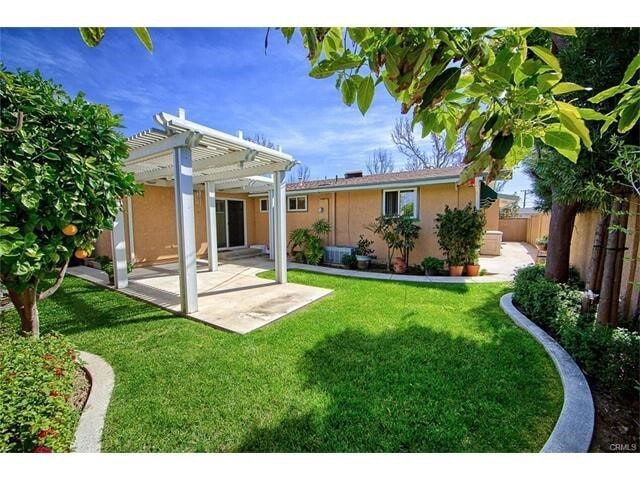 Building Photo - 2003 W Willow Ave