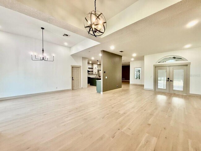 Foto del edificio - 28412 Great Bend Pl