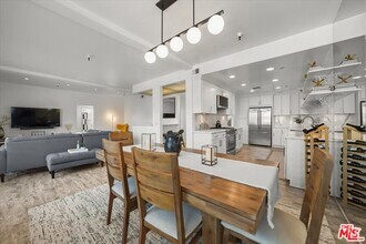 Building Photo - 14630 Dickens St