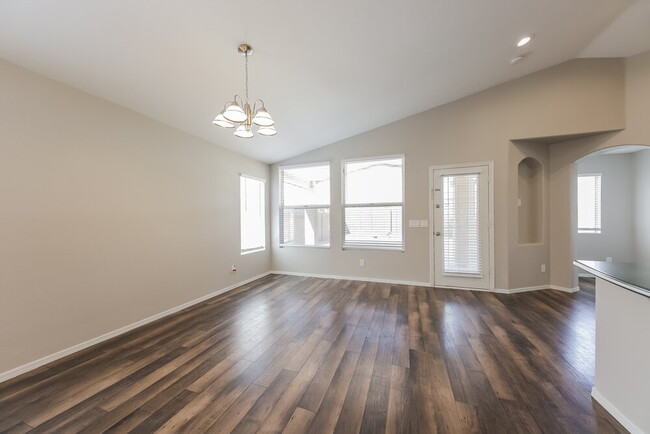 Building Photo - 7918 W Adam Ave