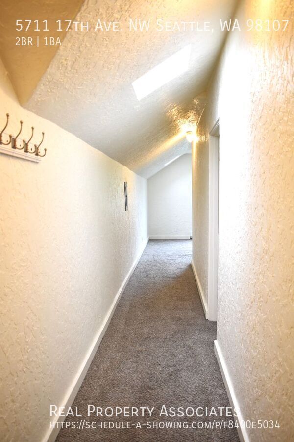 Foto del edificio - 5711 17th Ave NW