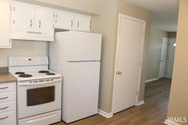 Foto del edificio - 2555 Stanley Ct